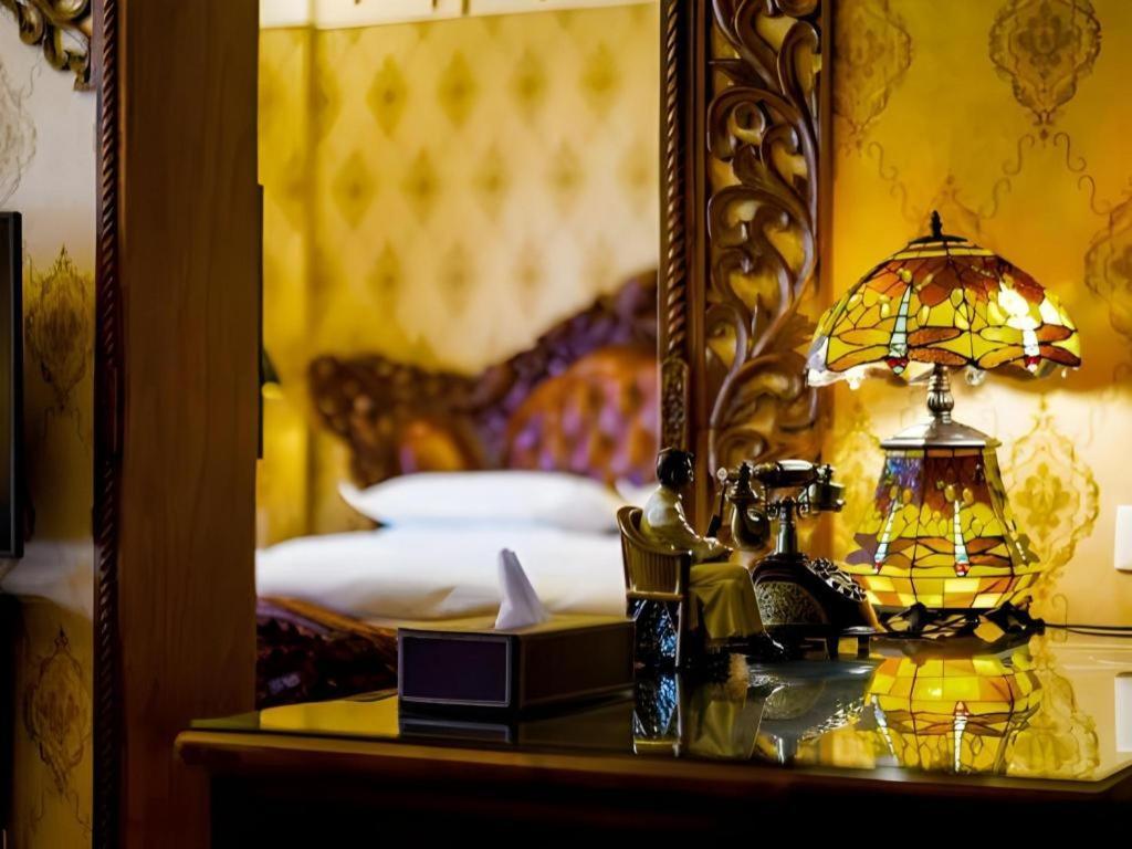 Dong Fang Hotel Beijing Bagian luar foto