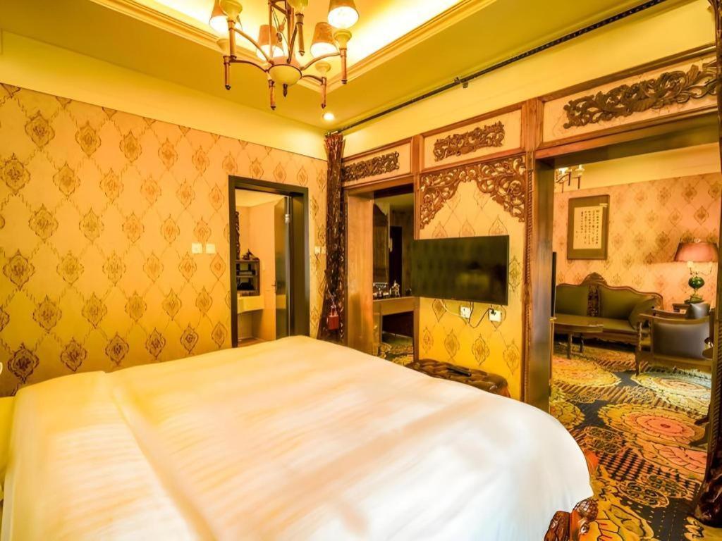 Dong Fang Hotel Beijing Bagian luar foto