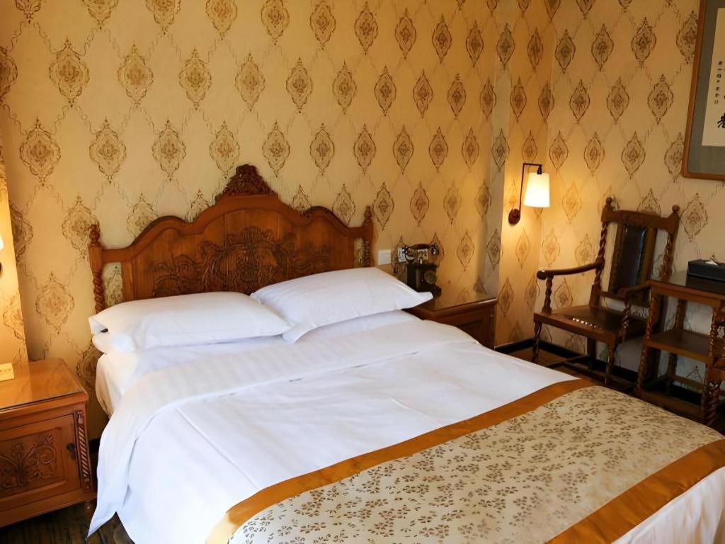 Dong Fang Hotel Beijing Bagian luar foto